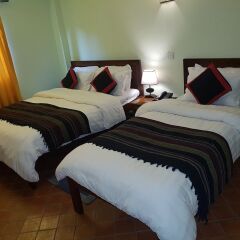 Отель Khwapa Chhen Restaurant and Guest House Непал, Бхактапур - отзывы, цены и фото номеров - забронировать отель Khwapa Chhen Restaurant and Guest House онлайн комната для гостей фото 3