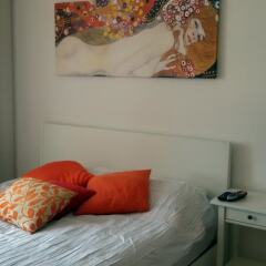 Апартаменты Israel-Haifa Apartments Хайфа сейф в номере