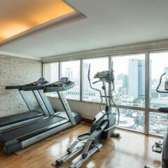 Baiyoke Sky Hotel фитнесс-зал фото 2