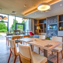 Отель Holiday Inn Prague Airport питание фото 2