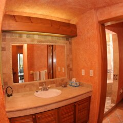 Отель Casa de la Playa Portobello Мексика, Сан-Хосе-дель-Кабо - отзывы, цены и фото номеров - забронировать отель Casa de la Playa Portobello онлайн ванная фото 2