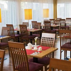 Отель Park Inn by Radisson Uno City Vienna питание
