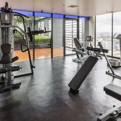 Отель Holiday Inn Express Bangkok Siam фитнесс-зал