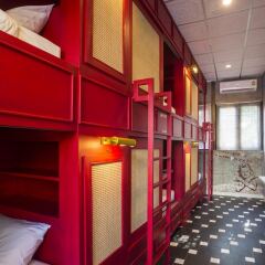 Azure Hostel Bangkok детские мероприятия фото 2