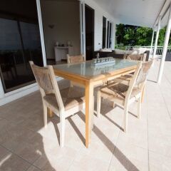 Отель Villa Pamatai Villa 4 балкон