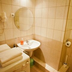Отель Agape Apartments Венгрия, Будапешт - - забронировать отель Agape Apartments, цены и фото номеров ванная фото 2