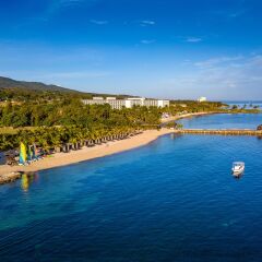 Отель Hilton Rose Hall Resort and Spa пляж фото 2