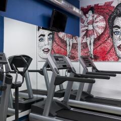 Отель Aloft Brussels Schuman фитнесс-зал фото 4