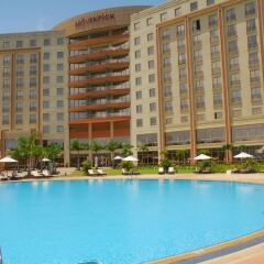 Movenpick Ambassador Hotel Accra бассейн фото 2