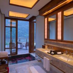 Отель Brilliant Resort And Spa ванная