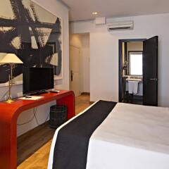 Hotel Market In Barcelona Spain From None Photos Reviews - 