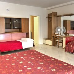 Отель Albergo Le Piante Манерба-дель-Гарда комната для гостей фото 3