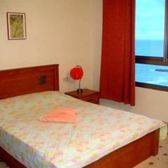 Апартаменты Apartment By The Sea Haifa Хайфа комната для гостей фото 2