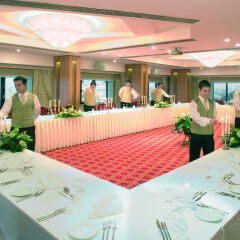 Movenpick Hotel Izmir фото 2