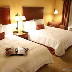 Отель Hampton Inn & Suites Los Angeles Burbank Airport Лос-Анджелес с домашними животными