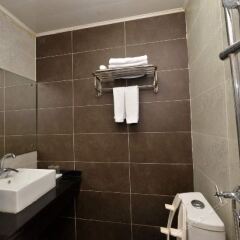Sixi Business Hotel (Dongguan Jinxia New Village) ванная фото 2