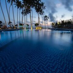 Отель Club Waskaduwa Beach Resort & Spa Шри-Ланка, Ваддува - отзывы, цены и фото номеров - забронировать отель Club Waskaduwa Beach Resort & Spa онлайн бассейн фото 3