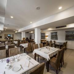Garni Hotel Le Petit Piaf питание