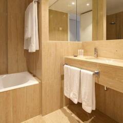 Отель Art7 The Apartment Испания, Сан-Себастьян - отзывы, цены и фото номеров - забронировать отель Art7 The Apartment онлайн ванная