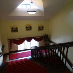 Отель White Knight Hotel Intramuros Филиппины, Манила - 3 отзыва об отеле, цены и фото номеров - забронировать отель White Knight Hotel Intramuros онлайн интерьер отеля фото 2