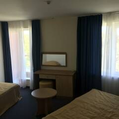 Family Hotel Sunday комната для гостей