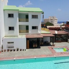 Отель Kokkinos Hotel Apartments Кипр, Протарас - отзывы, цены и фото номеров - забронировать отель Kokkinos Hotel Apartments онлайн бассейн фото 2