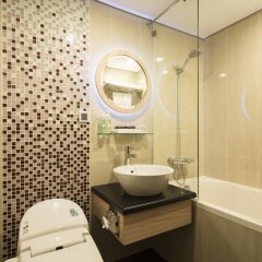 Отель Kuretake Inn Kim Ma 132 Вьетнам, Ханой - отзывы, цены и фото номеров - забронировать отель Kuretake Inn Kim Ma 132 онлайн ванная фото 2