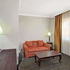 Отель Ramada Downtown West Лос-Анджелес комната для гостей фото 4