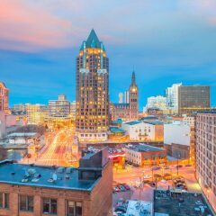 Embassy Suites by Hilton Milwaukee Brookfield in Brookfield, United States of America from 168$, photos, reviews - zenhotels.com balcony