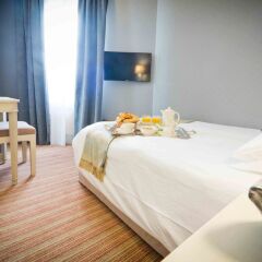 Отель Hôtel Champerret Héliopolis в номере фото 2