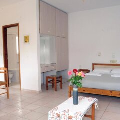Evilion Hotel in Agia Marina, Greece from 47$, photos, reviews - zenhotels.com guestroom photo 3
