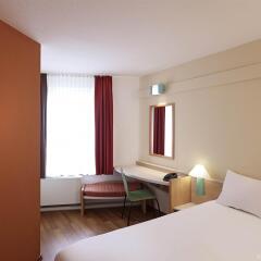 Отель ibis Hotel Köln Centrum Германия, Кёльн - отзывы, цены и фото номеров - забронировать отель ibis Hotel Köln Centrum онлайн комната для гостей фото 3