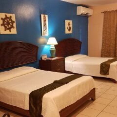 Combate Beach Resort in El Combate, Puerto Rico from 159$, photos, reviews - zenhotels.com guestroom photo 3