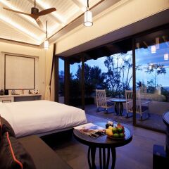 Отель Baba Beach Club Natai Luxury Pool Villa Hotel by Sri panwa Таиланд, Такуа-Тунг - 1 отзыв об отеле, цены и фото номеров - забронировать отель Baba Beach Club Natai Luxury Pool Villa Hotel by Sri panwa онлайн комната для гостей фото 2