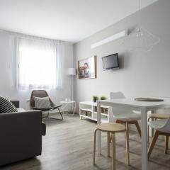 Отель Residencia Manuel Agud Querol (Centro Adscrito a la REAJ) Испания, Сан-Себастьян - отзывы, цены и фото номеров - забронировать отель Residencia Manuel Agud Querol (Centro Adscrito a la REAJ) онлайн комната для гостей