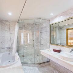 Отель Hilton Garden Inn Hanoi ванная