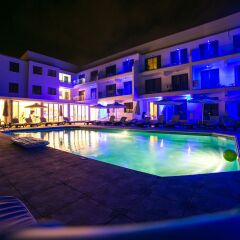 Marica's Boutique Hotel бассейн