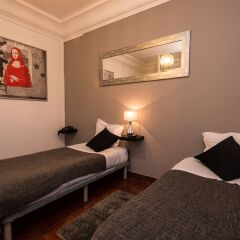 Отель V Dinastia Lisbon Guesthouse Португалия, Лиссабон - 1 отзыв об отеле, цены и фото номеров - забронировать отель V Dinastia Lisbon Guesthouse онлайн комната для гостей фото 5