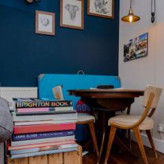 Отель 1 Bedroom Flat Near Hampstead Heath питание
