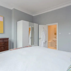 Отель 1 Bedroom Apartment in Brook Green Великобритания, Лондон - отзывы, цены и фото номеров - забронировать отель 1 Bedroom Apartment in Brook Green онлайн комната для гостей фото 3