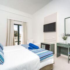 Отель Globales Cala´n Blanes Испания, Кала-эн-Бланес - отзывы, цены и фото номеров - забронировать отель Globales Cala´n Blanes онлайн комната для гостей фото 4