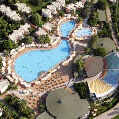 Отель VONRESORT Golden Beach - All Inclusive бассейн фото 2