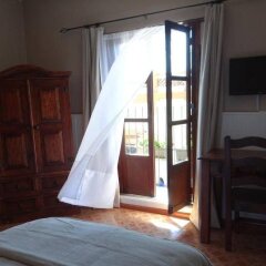 Hotel Casa del Arco in Antigua Guatemala, Guatemala from 118$, photos, reviews - zenhotels.com room amenities