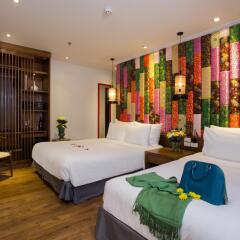 Meracus Hotel сейф в номере