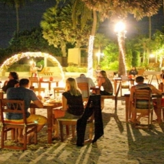 Отель The Sea House Beach Resort питание