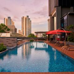 Park Hotel Farrer Park бассейн