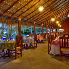 Отель Las Brisas Huatulco питание