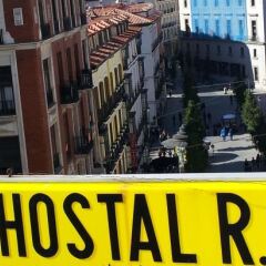 Отель Hostal Rober