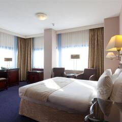 Отель Best Western Plus Blue Square Нидерланды, Амстердам - 4 отзыва об отеле, цены и фото номеров - забронировать отель Best Western Plus Blue Square онлайн комната для гостей фото 2
