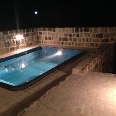 Отель Villa Old Olive бассейн